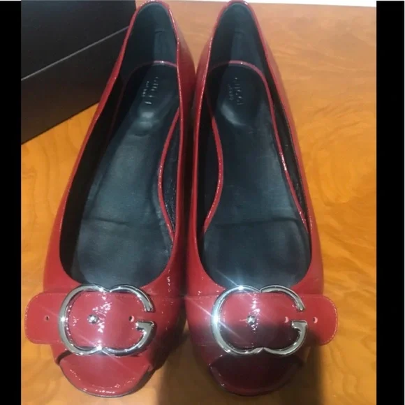 GUCCI Red Salandia Peep Toe Flats Size 40 (US 10) - Picture 2 of 9